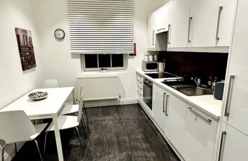 King's Cross Apartment | London Regent Studio Apartment