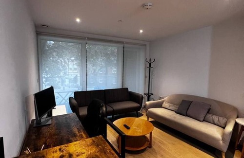 Walworth Apartment | London (Southwark) Zone 1 Aptnn