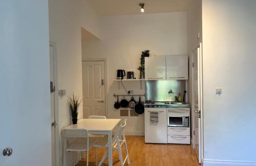 Lambeth Apartment | London Studio Stays