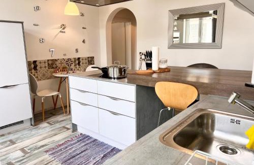 Altendorf Apartment | London Suite für 4 mit Küche und WIFI