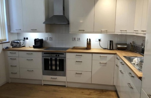 Prince's Apartment | London warehouse 2 bed