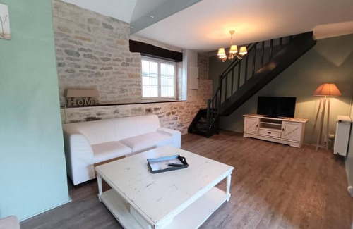 Saint-Michel-de-Bannieres House | Longère (traditional long house) - SAINT-MICHEL-DE-BANNIERES