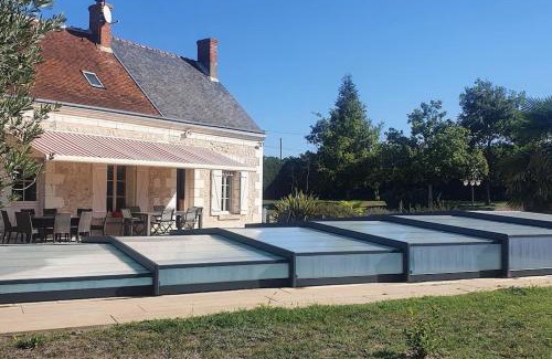 Luzille Villa | Longère avec Piscine Couverte Chauffée privative de Avril à Septembre