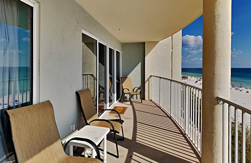 Long Beach Condo | Long Beach I #702 | Gulf-Front Views!