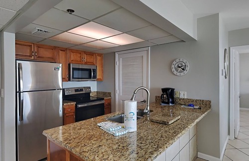 Long Beach Condo | Long Beach II #705 | Gulf-Front Views!