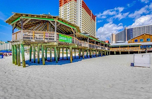 Long Beach Apartment | Long Beach Resort #T2-304