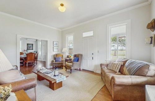 Crooked River Ranch House | Long Hollow Ranch - The Ranch House