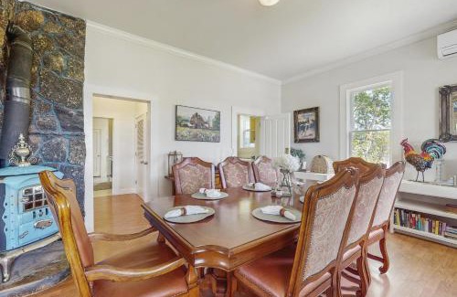 Crooked River Ranch House | Long Hollow Ranch - The Ranch House