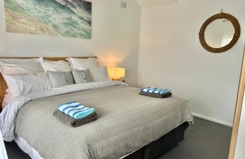 Long Jetty House | Long Jetty Lake House