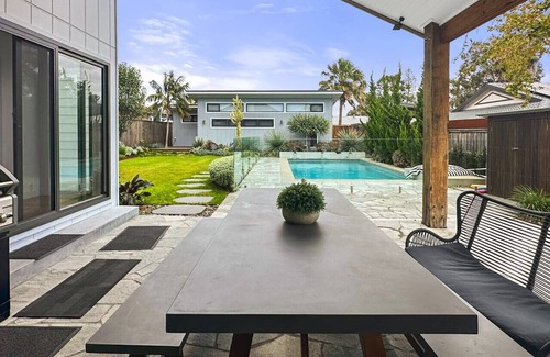 Long Jetty House | Long Jetty Private Oasis