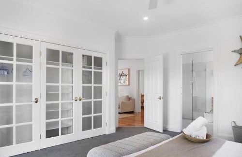 Long Jetty Apartment | Long Jetty Private Oasis - Main House