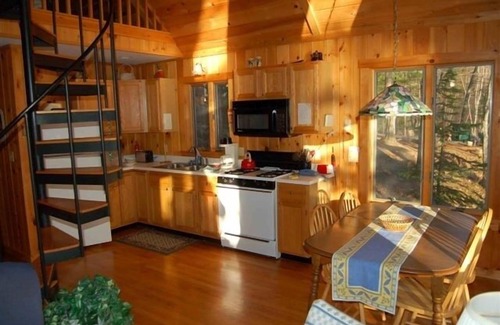 Harrison Cabin | Long Lake cabin with sandy beach