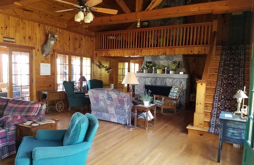 Alpena House | Long Lake House on the Sandies
