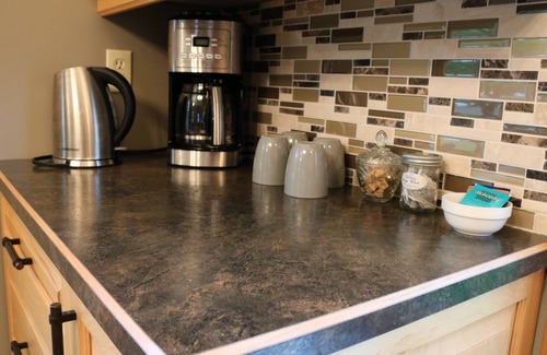 North Port Cottage | Long Reach Retreat Cottage , Prince Edward County , 36 km from Sandbanks
