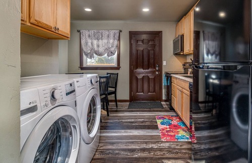 Amarillo House | Long Term- Medical District- Travel Nurses- Unit A