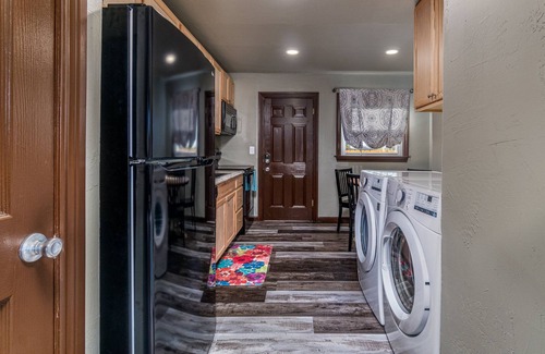 Amarillo House | Long Term- Medical District- Travel Nurses- Unit B