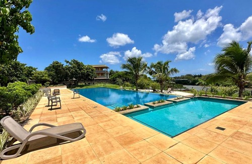 Port Chambly Apartment | Long term, Riverfront apartment - Port Chambly, pool and Spa