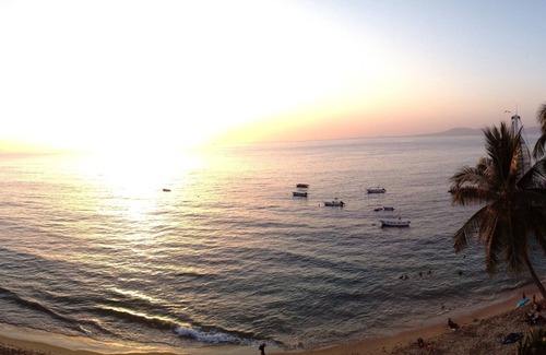 Amapas Condo | Long Time Favorite Oceanfront Condo at La Palapa