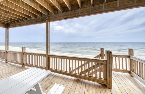 Dauphin Island House | Longboard