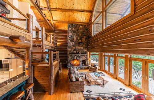 Saranac Lake Cabin | Longbow Lodge on the Lake