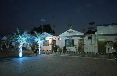 Rajawas Resort | Longdrive Restaurant Hotel & Resort