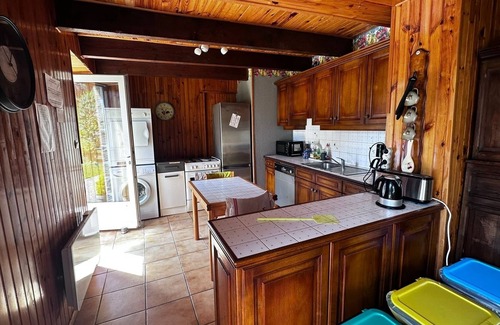 La Croix-Avranchin Cottage | Longere avec piscine proche du Mont St Michel