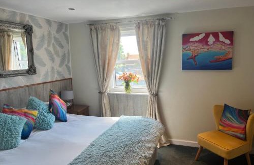 St. Pierre du Bois Hotel | Longfrie Inn