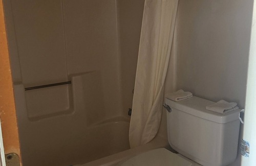 Alpine Hotel | Longhorn Ranch Motel - Standard Room