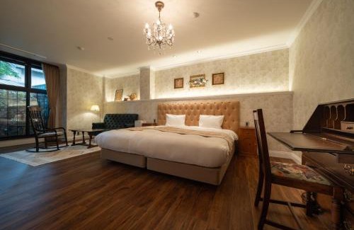 Karuizawa Hotel | LONGINGHOUSE Kyukaruizawa Suwanomori