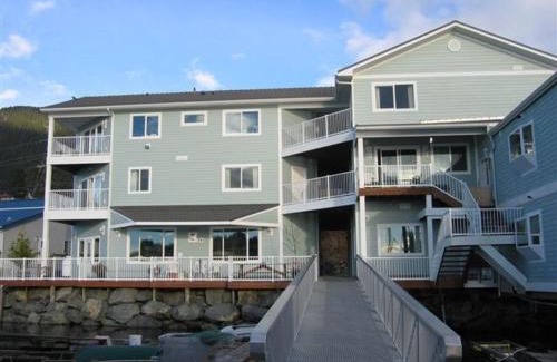 Sitka Hotel | Longliner Lodge and Suites