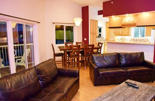 Sitka Hotel | Longliner Lodge and Suites