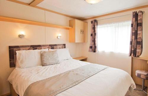 Longnor Resort | Longnor Wood Holiday Park