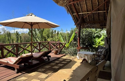 Naivasha House | Longonot .