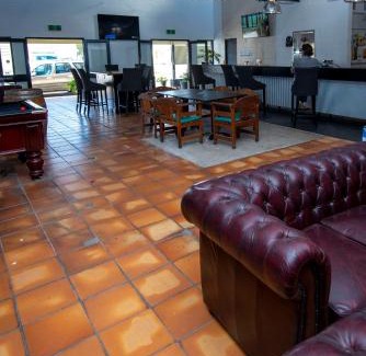 Longreach Hotel | Longreach Most Central Motel