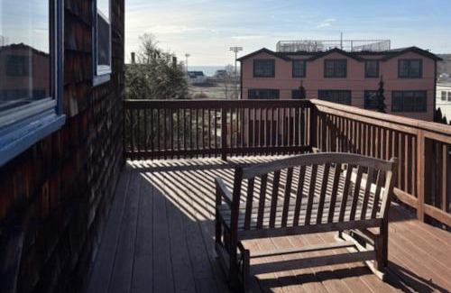 Gloucester House | Longview House
