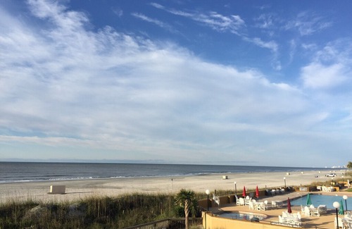 Myrtle Beach Apartment | Look at VRBO 817603 for calendar