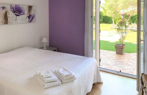 Montboucher-sur-Jabron House | Look forward to a relaxing break in this quietly located vacation home with pool.