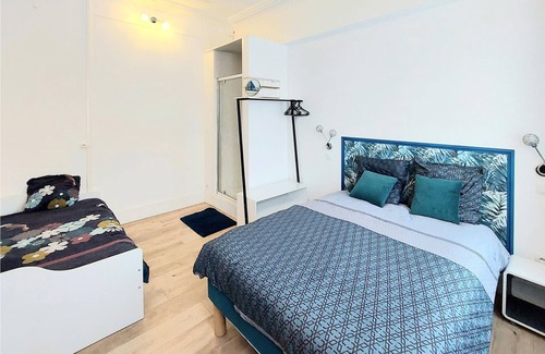 Dunkerque Centre Apartment | Look forward to a fantastic vacation experience in this beautiful vacation home near the sea!