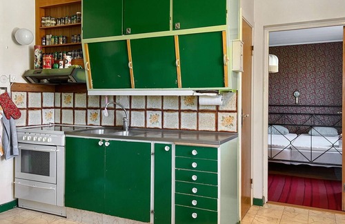 Vrigstad Apartment | Look forward to a fishing vacation in a historic place near the lake, Rusken