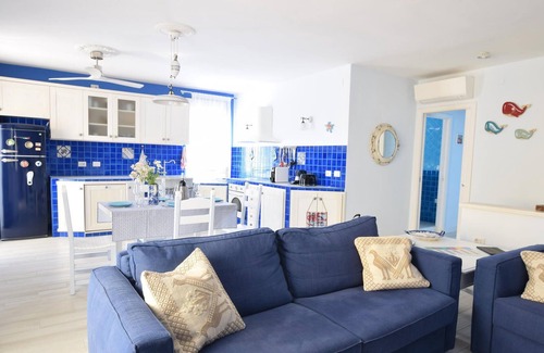 Carloforte Apartment | Look forward to a wonderful vacation with your loved ones in this vacation apartment!