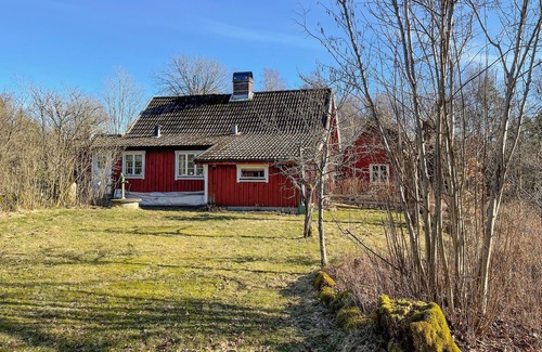 Markaryd Municipality House | Look forward to this wonderful holiday home with fantastic nature right on your doorstep.