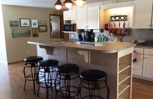 Muskegon House | Look no further, this location has it all, including private boat launch