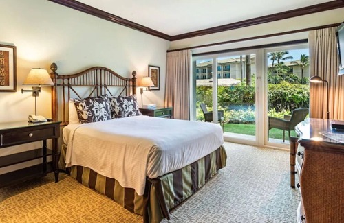 Wailua House | Look No More! 4 Comfortable Units, Pool, Free Parking, Near Waipouli Beach