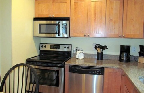 Ogunquit - Wells Cottage | Look -> Reduced pricing for Fall rentals ! Beach Dreams with all the upgrades!