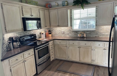 Miramar Beach Cottage | Looking for a Florida Get A Way this is your Place!