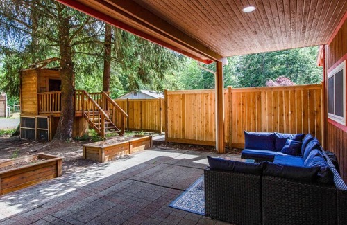 Belfair House | Lookout Cove