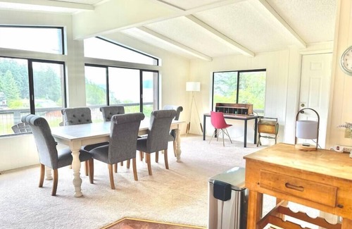 Olga House | Lookout @ SeaAcres -Beach Access