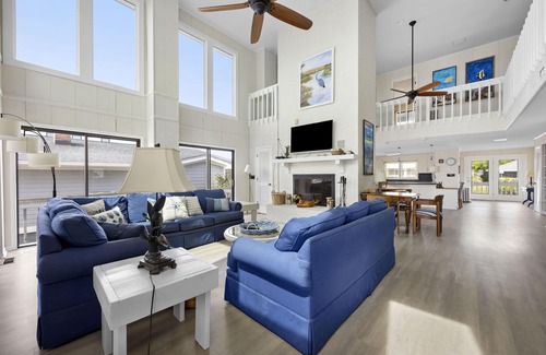 North Litchfield Beach House | Looney Dunes Great 7 bedroom home in North Litchfield, Pawleys Island