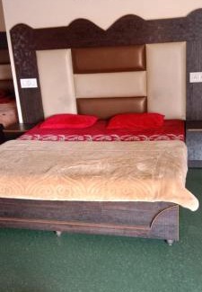 Bhagsu Nag House | Lord Krishna Guest House