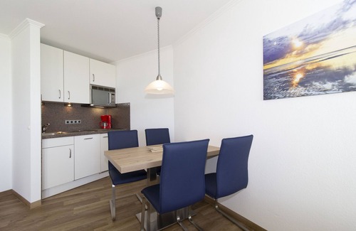 Duhnen Apartment | Lord Nelson App.706-40m² vacation apartment in Döse, close to the beach, swimming pool and sauna